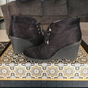 Black wedge booties